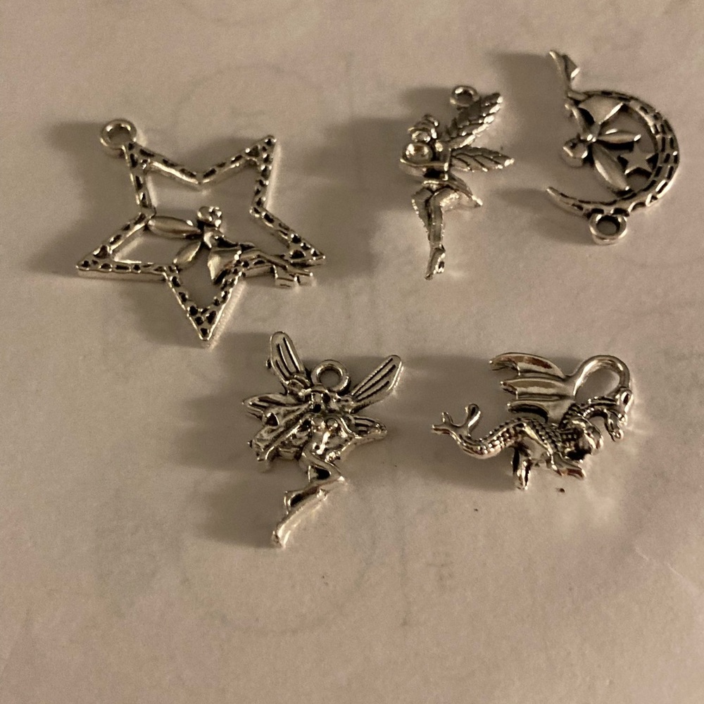 Lot of  5 charms/pendants fairy theme for jewelry